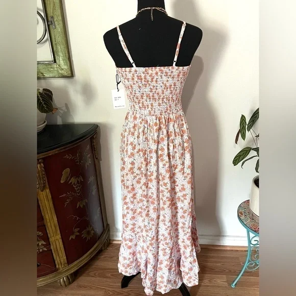 Japna Floral & Maxi Slight High/Low Size S​​​​​​​​​​​​​​​​​ - Picture 6 of 13